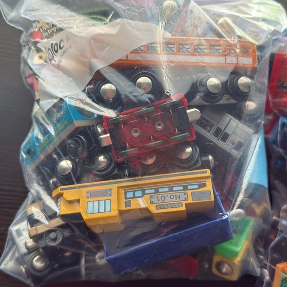 Thomas and friends lot - Picture 11 of 14